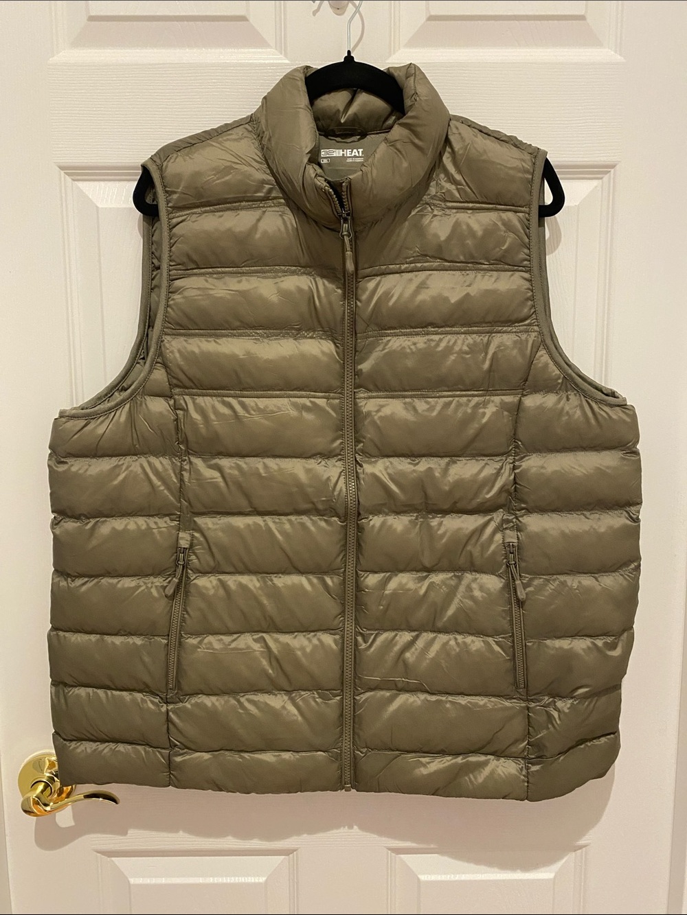 32 Degrees Woman’s Quilted Puffer Vest - Olive Green